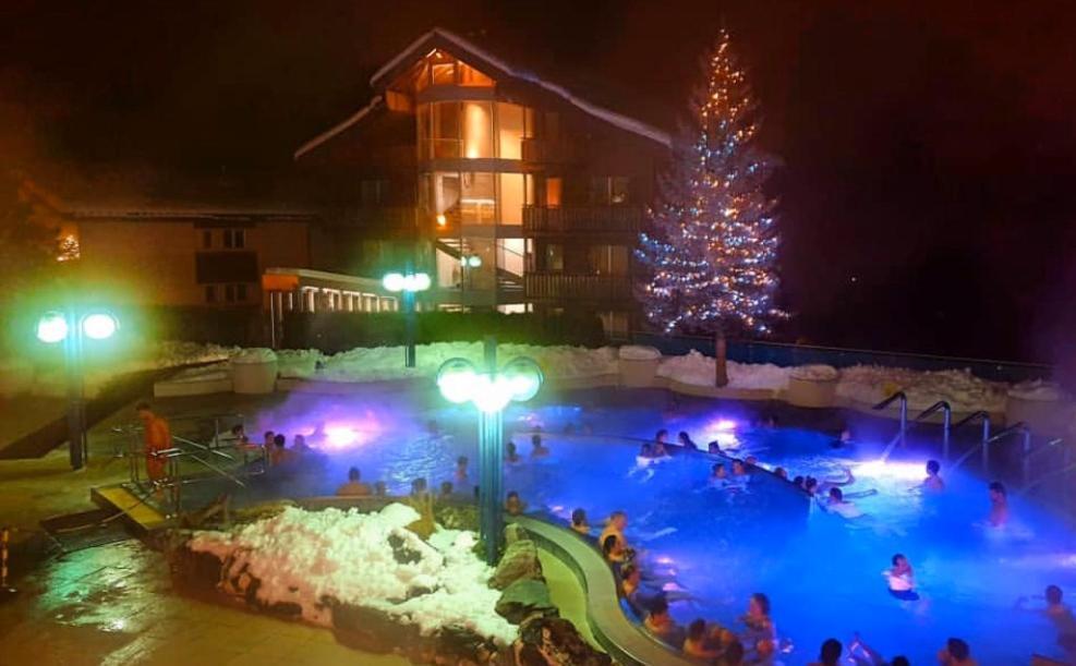 Hotel Viktoria-Leukerbad-Therme Exterior foto